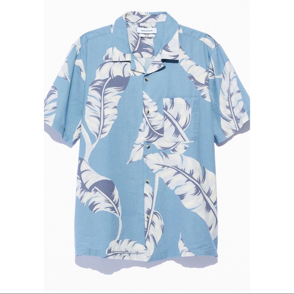 Palm Linen Short Sleeve Button Down Shirt